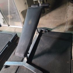Adjustable decline bench