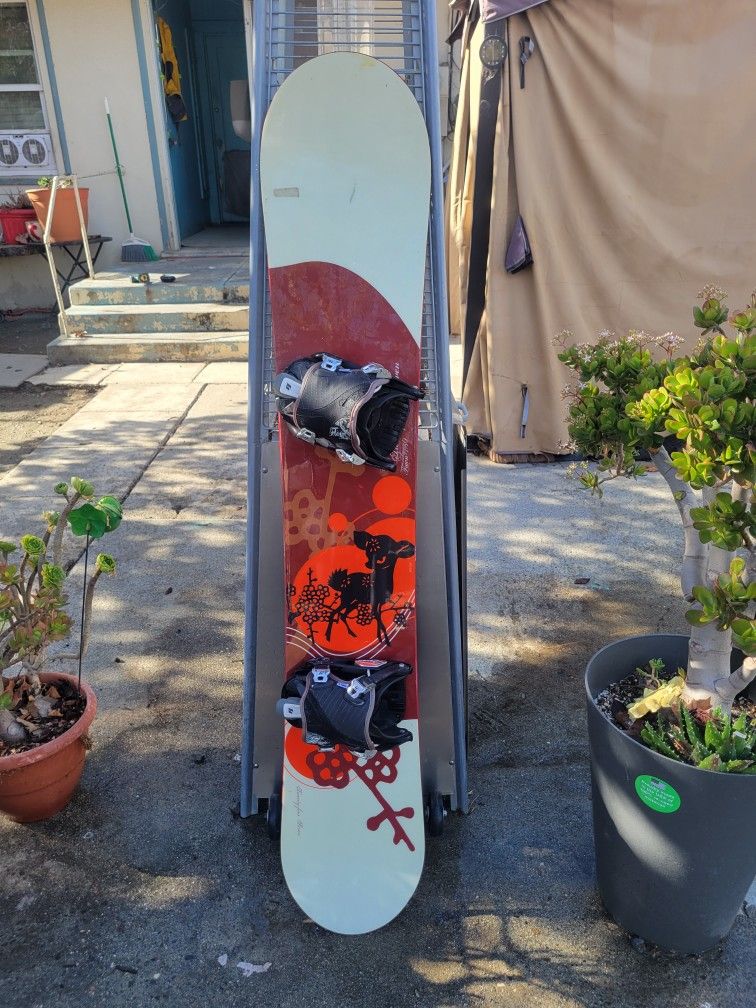 24 7 Snowboard 159cm