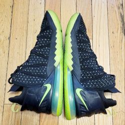 Nike LeBron 17 Black/Lime US 10.5