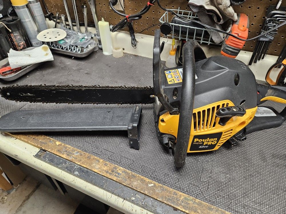 Poland PRO 18" Chainsaw