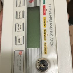 FDU-80 Notifier Annunciator