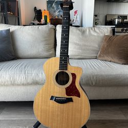 Taylor 214CE - With Leather Hard Shell  Case