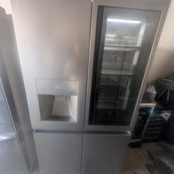 LG SIGNATURE INSTAVIEW FRENCH STYLE REFRIGERATOR 