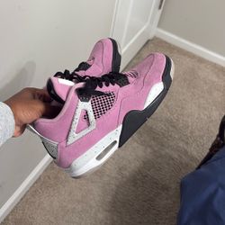 Jordan 4