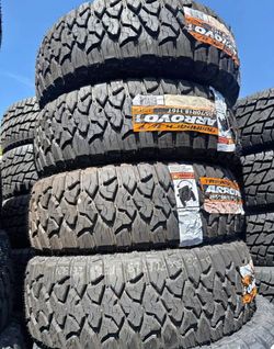 265/70R18 Arroyo R/T Set Of 4 New Tires