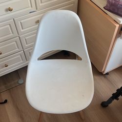White Stylish Chair