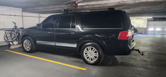 2013 Lincoln Navigator L