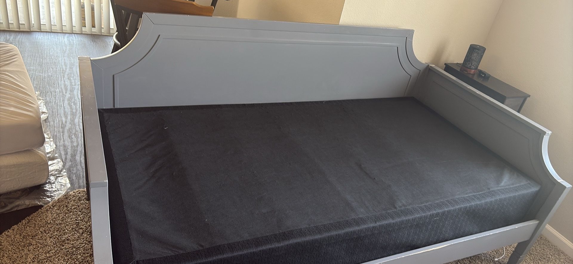 Twin Day Bed With Box Spring