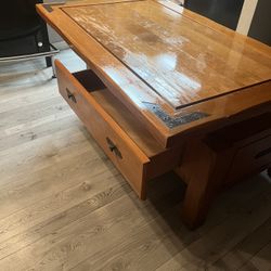 Lift Top Coffee Table 