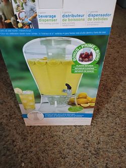 3 gallon beverage dispenser with cooling cylinder