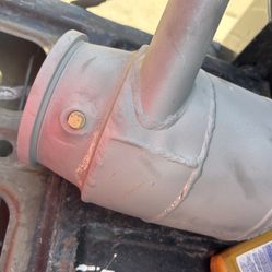 Caterpillar exhaust risers