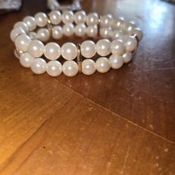 Pearls Stretch Braclet