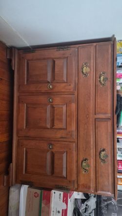 Dresser
