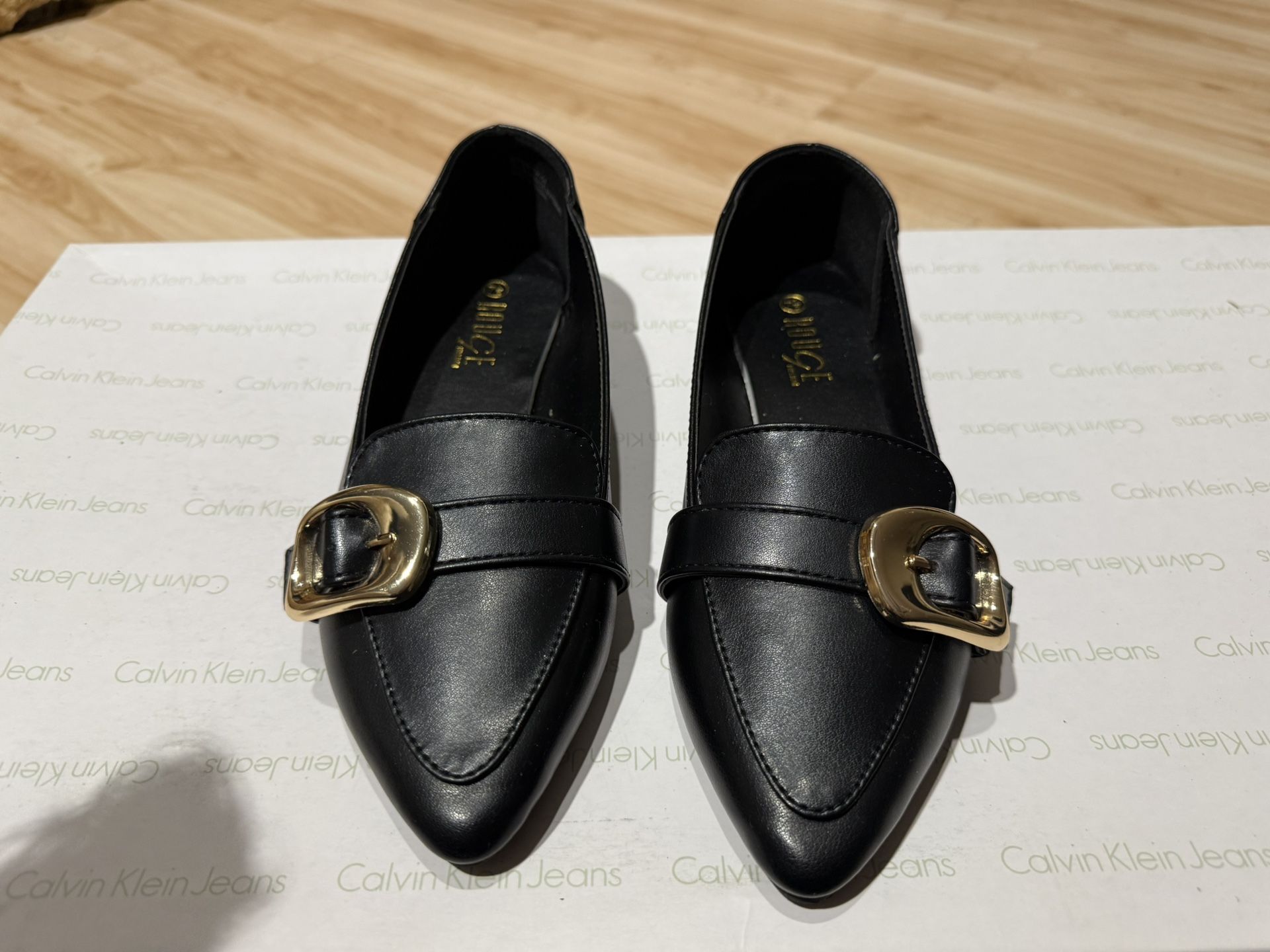 Cute Black Flats