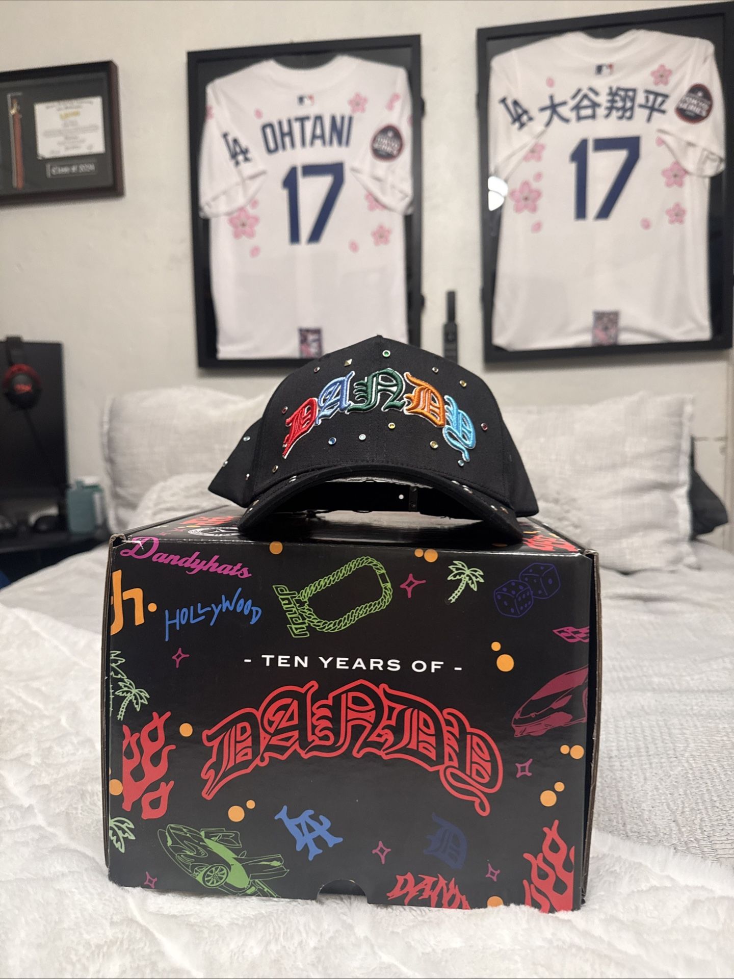 dandy hats 10th anniversary 1/4