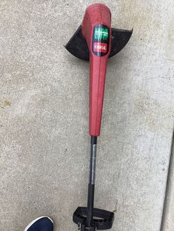 Weed Whacker. Toro 12 inch cut trimmer