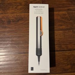 Dyson Air strait