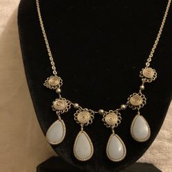 Vintage Silver Necklace With Dangling Teardrop Pendants….24” Long