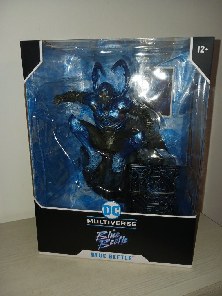 McFarlane Toys - DC Multiverse Blue Beetle (Blue Beetle Movie) 12in Statue