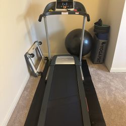 Treadmill 