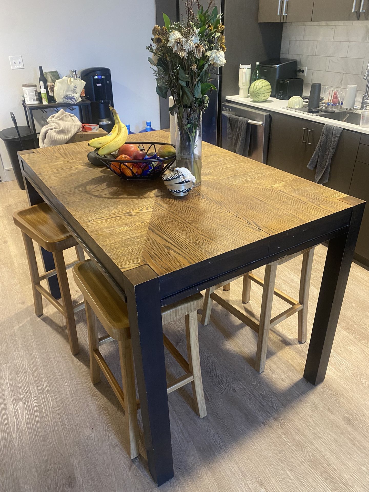 High Top Dining Table With 4 Stools