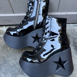 Platform Boots Size 8