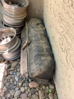 Mercedes Benz W116 300D fuel tank good condition