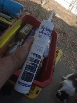 Big Ass Tube Of Wall Base Adhesive 7200