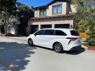 Toyota Sienna 2021
