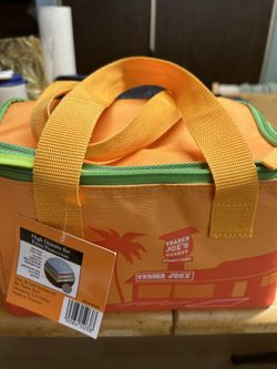 Trader Joe’s Insulate Lunch Bag