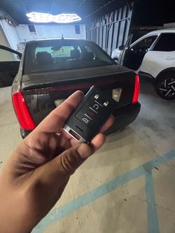 Llaves de autos / car keys and remotes
