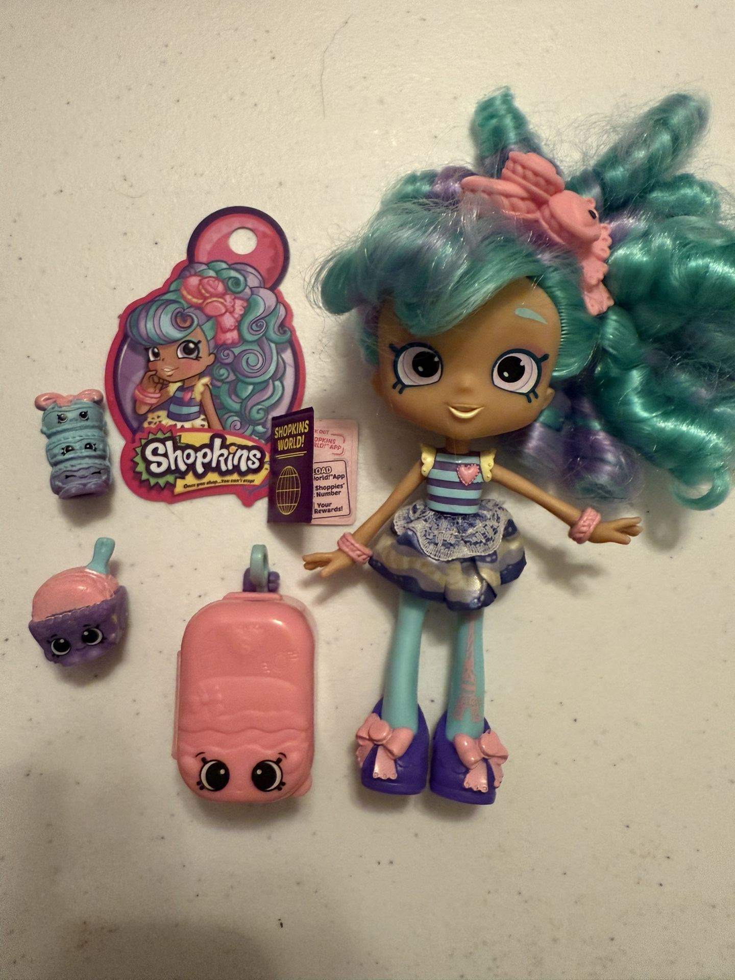 Shopkins Shoppie Doll Set – With Accessories, Suitcase & Tags!