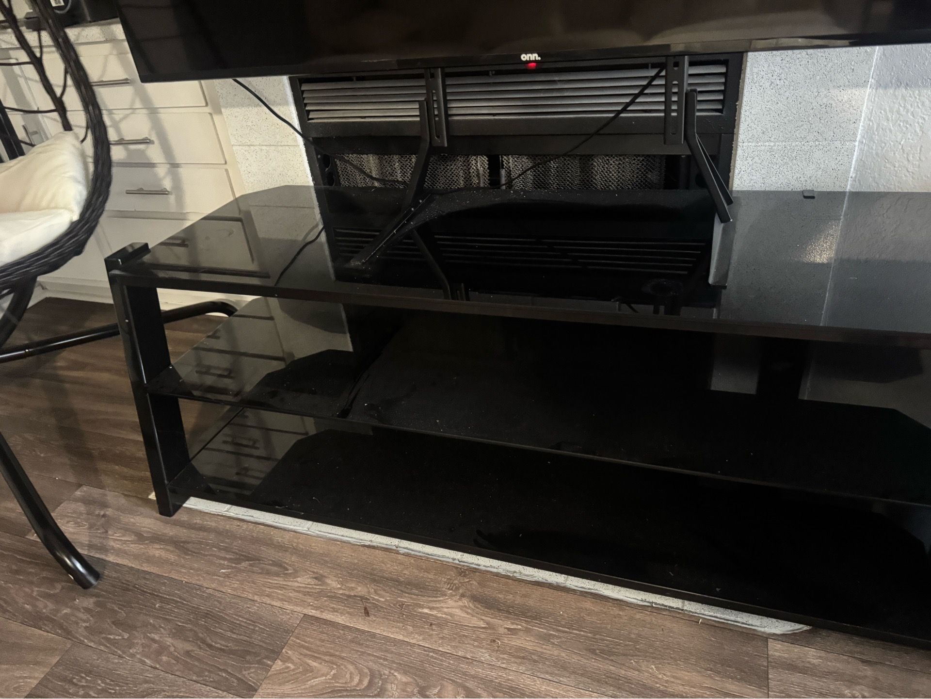 Tv stand