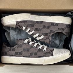 Balenciaga Low Top Canvas Shoe