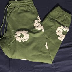 DENIM TEARS COTTON WREATH SWEATPANTS 