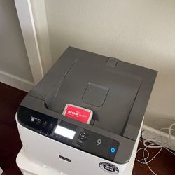 UNINET iColor 560 White Toner Printer - Software Included, New Inks, Great Cond!. 