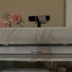 Silhouette Cameo 4 Plus