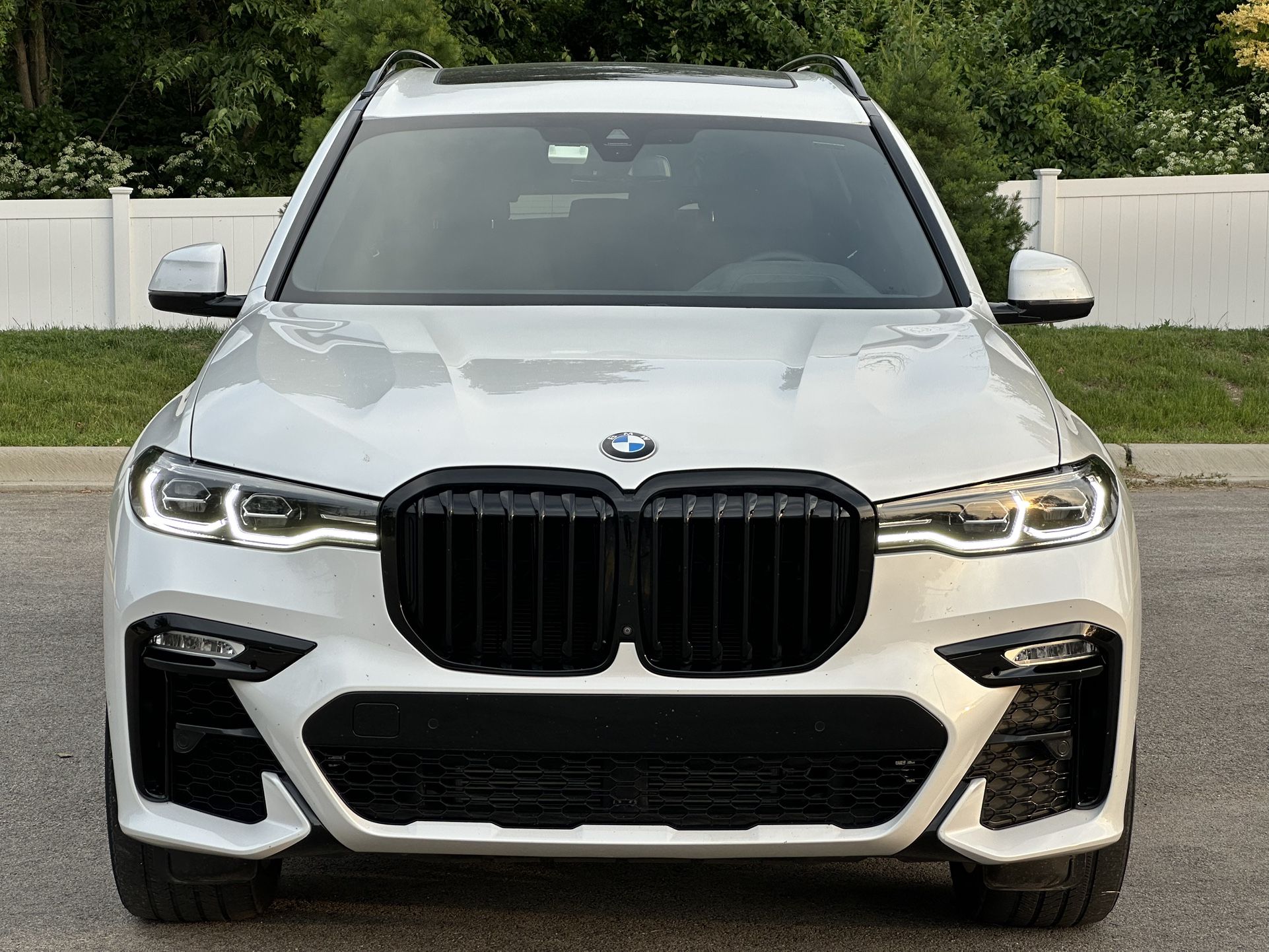 2022 BMW X7