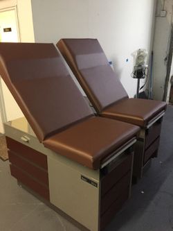 Exam tables Midmark