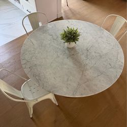 Saarinen Tulip Table 48” Round Marble Mid-Century Modern