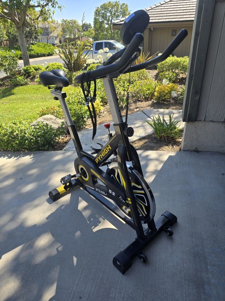 Pyhigh Stationary Bike