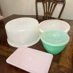 Vintage Tupperware Set