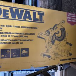 Dewalt Double Bevel Compound Sliding Miter Saw & Stand