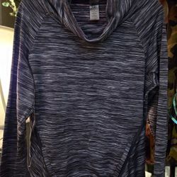 Ladies Small (Fits Medium) Champion Turtleneck 