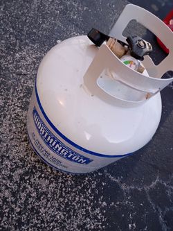 Propane tank FREE delivery 33160 33162 33154 33161 33009