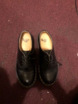 Dr. Martens Size 7