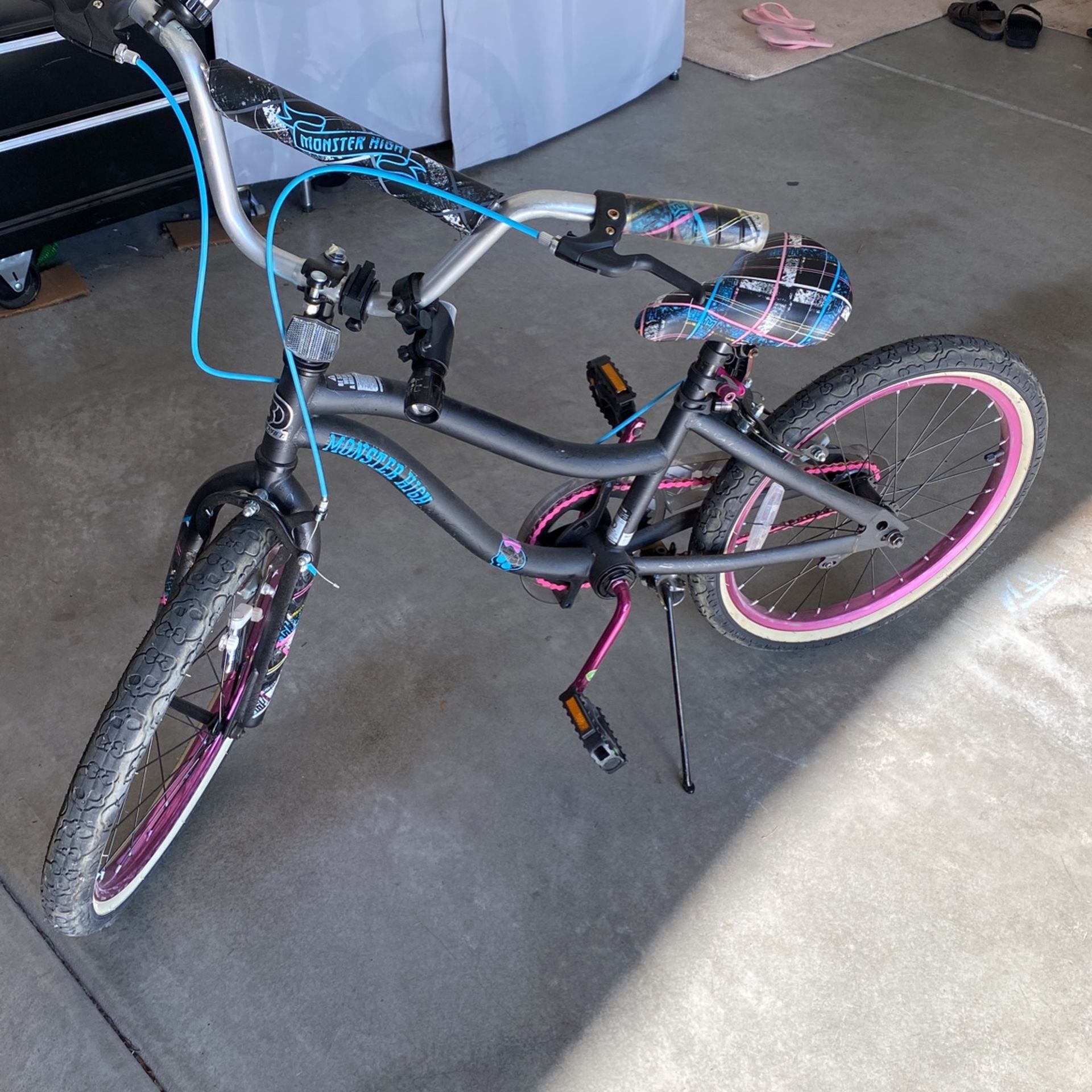 Dynacraft Youth Bike 20”