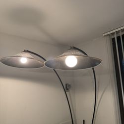 Lamp (Overhanging) 