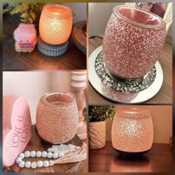Scentsy Pink Champagne Warmer 
