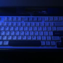 YUNZII YZ75 WHITE 75% Hot Swappable Wireless Gaming Mechanical Keyboard